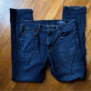 Vineyard Vines Dark Wash Slim Straight Jeans 32x32